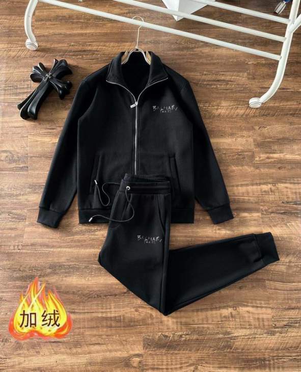 Picture of Balmain Sweater Suits _SKUBalmainM-4XLkdtn1137146